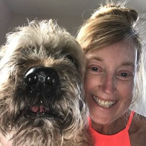 Meet your Posher, Holly